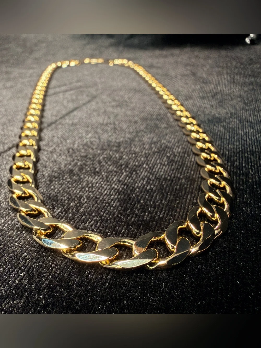 Cuban Necklace 20in 9.3MM 14K Stamped Gold Filled. You’ll Stand Out! Brand New